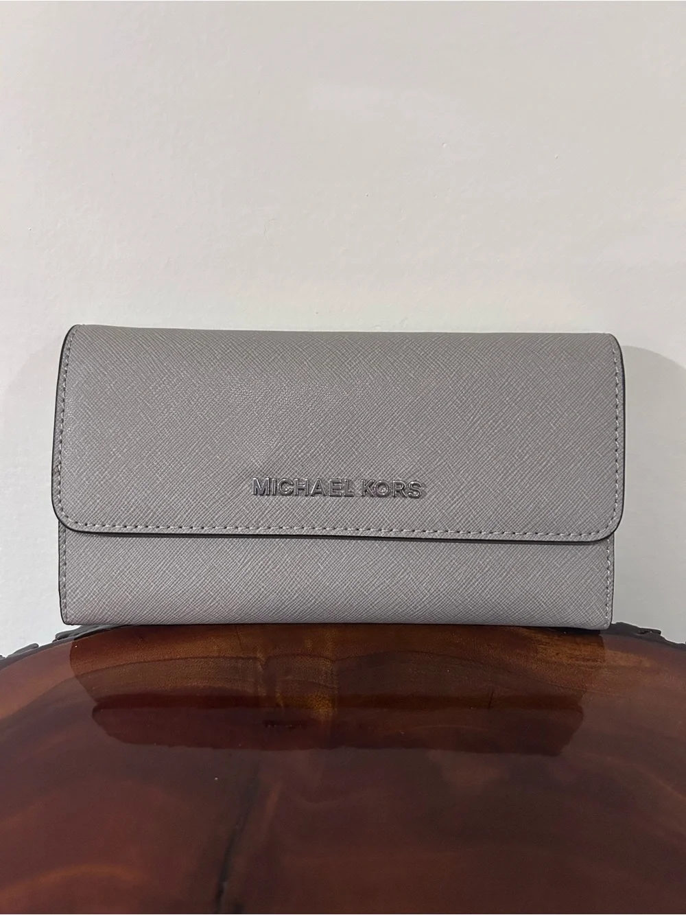 NWT Michael Kors Light Gray Saffiano Leather Folding Wallet